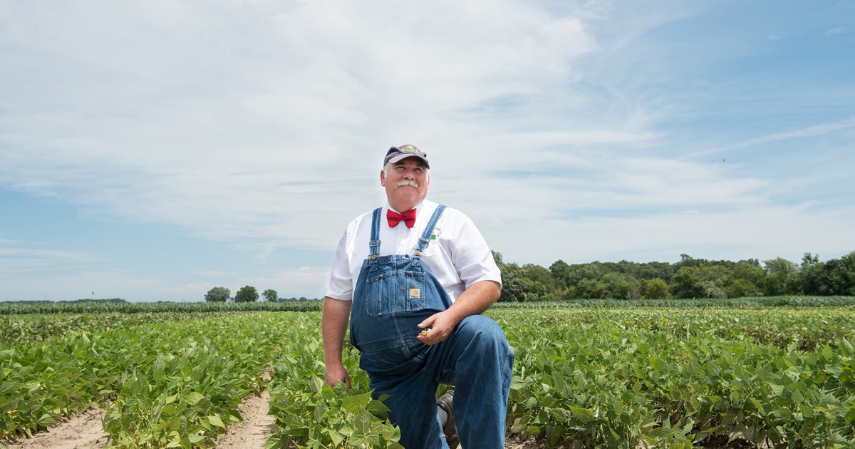 Farmer Lee Jones: here's his regenerative farming biography | The Chef's  Garden